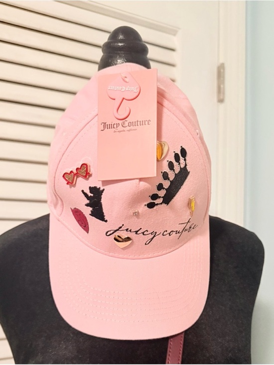 Juicy Couture Hat Women’s one size with adjustable back in dust bag! ?NWT